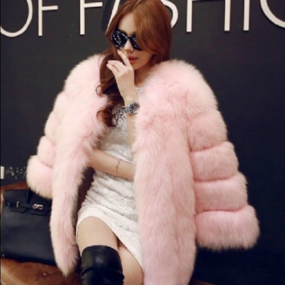 Pink Faux Fur Coat (Read Détails for Size)